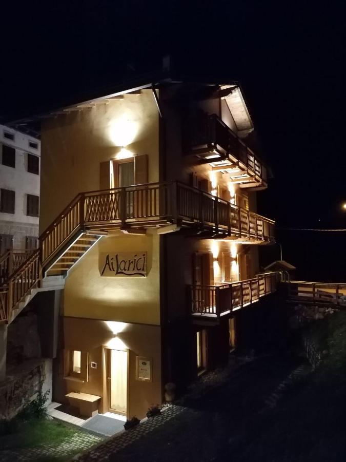 Ai Larici Hotel Perarolo di Cadore Екстериор снимка