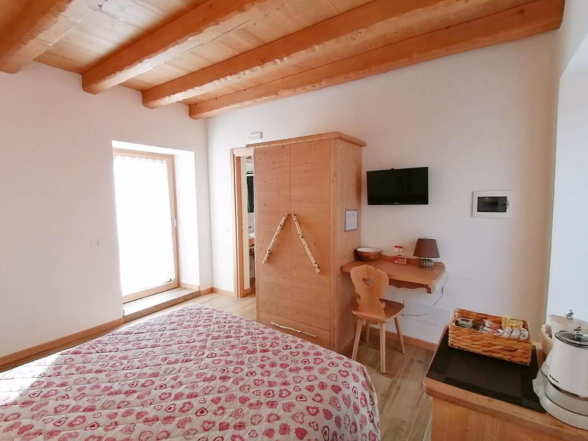 Ai Larici Hotel Perarolo di Cadore Екстериор снимка