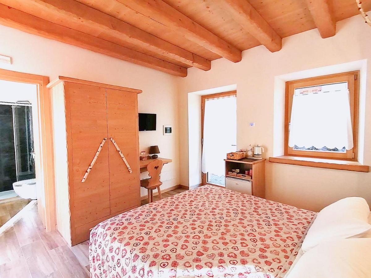 Ai Larici Hotel Perarolo di Cadore Екстериор снимка