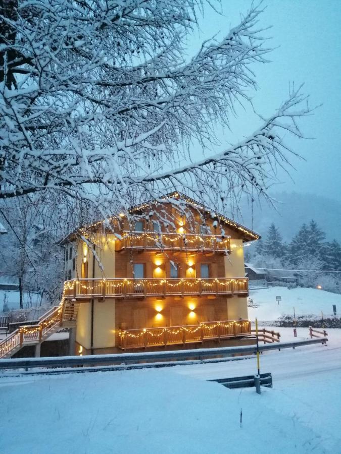 Ai Larici Hotel Perarolo di Cadore Екстериор снимка